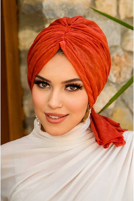 Taba Ponpon Tokalı Bone