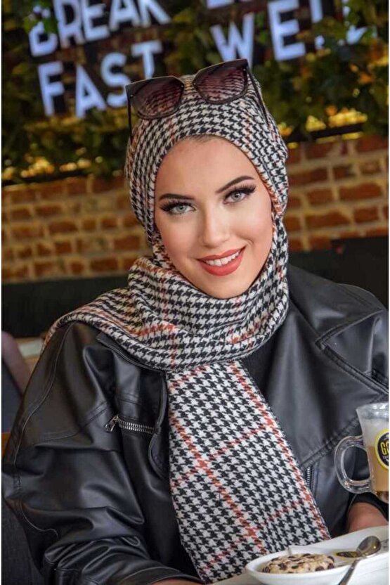 Lacivert Karyağdı Tesettür Bere Ve Etol Takım