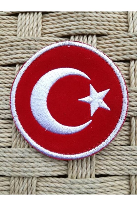 Kırmızı Beyaz Nakış İslemeli Ayyıldız Yuvarlak Peç Arma Patch