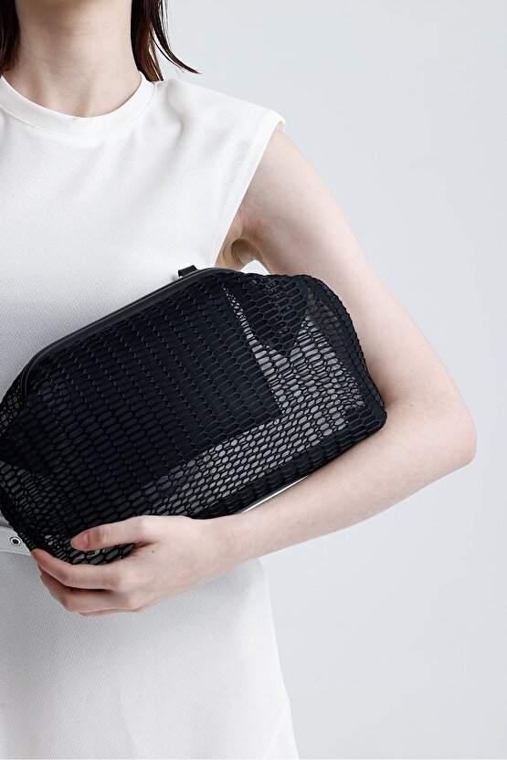 Kadın Siyah Petek Desenli Şeffaf Clutch El Çantası