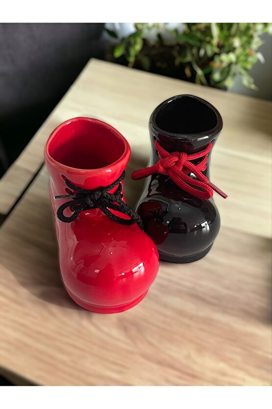 Dekoratif 2li Masa Üstü Seramik Siyah-Kırmızı Bot İpli Kalemlik