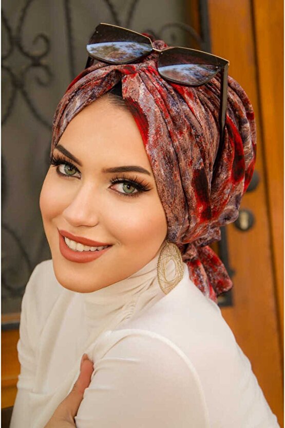 Bordo Batik Desenli Tokalı Bone