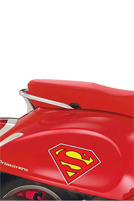Superman Sticker 13,5x9,5 Cm Su Geçirmez Yüksek Çözünürlüklü Araba Laptop Oto Motor Kask Sticker