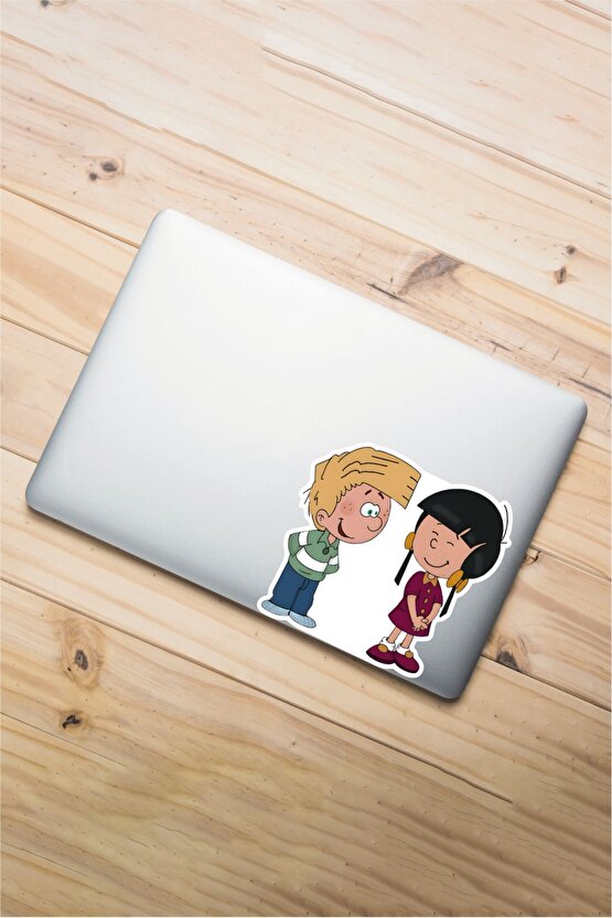 Cedric Chen Sticker 13x12,5 Cm Su Geçirmez Yüksek Çözünürlüklü Araba Laptop Oto Motor Kask Sticker