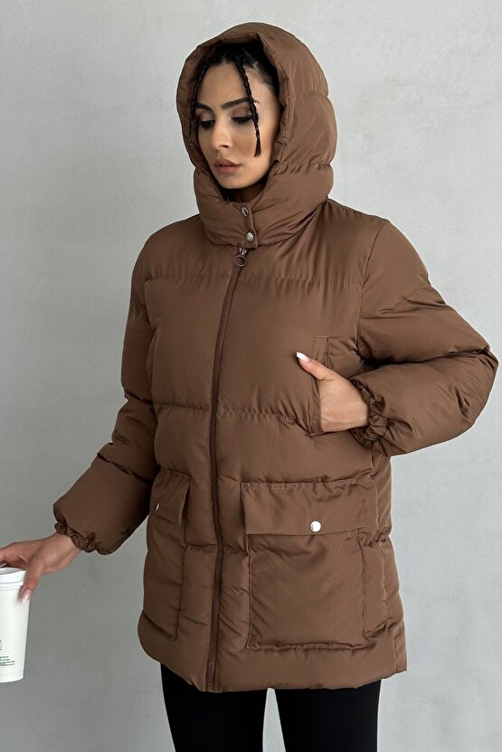 Kapüşonlu Oversize Kadın Şişme Mont - 4 Cep Detaylı, Kahverengi
