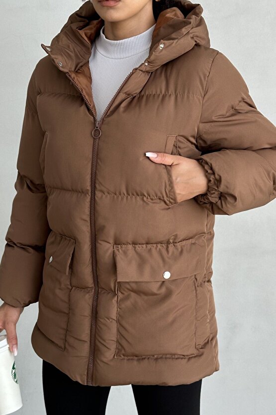 Kapüşonlu Oversize Kadın Şişme Mont - 4 Cep Detaylı, Kahverengi