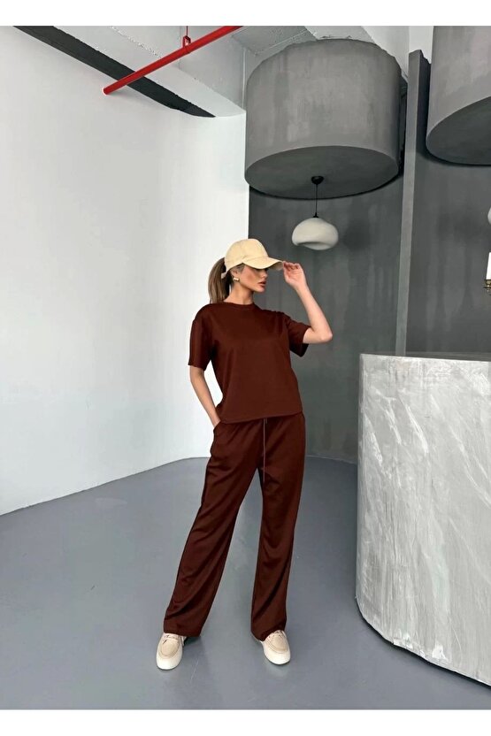 Osy Modal Yumuşak Dokulu Kumaş Kısa Kollu Bluz Rahat Pantalon ikili Takım- Kahverengi