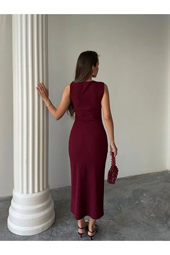 Kadın Bisiklet Yaka Broş Detay Yırtmaçlı Maxi Boy Ottoman Elbise
