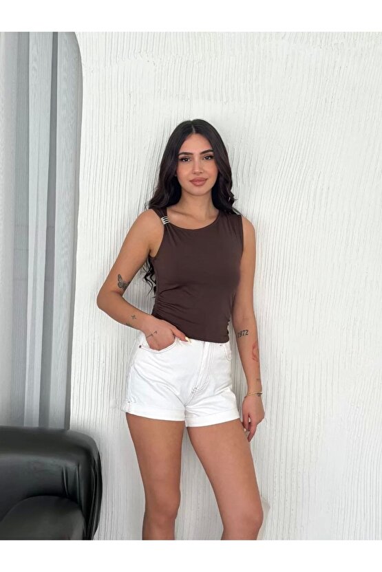 Osy Modal Yumuşak Dokulu Kumaş Bisiklet Yaka Kadın Sıfır Kol Bluz Omuz Toka Aksesuar Detaylı - Kahve