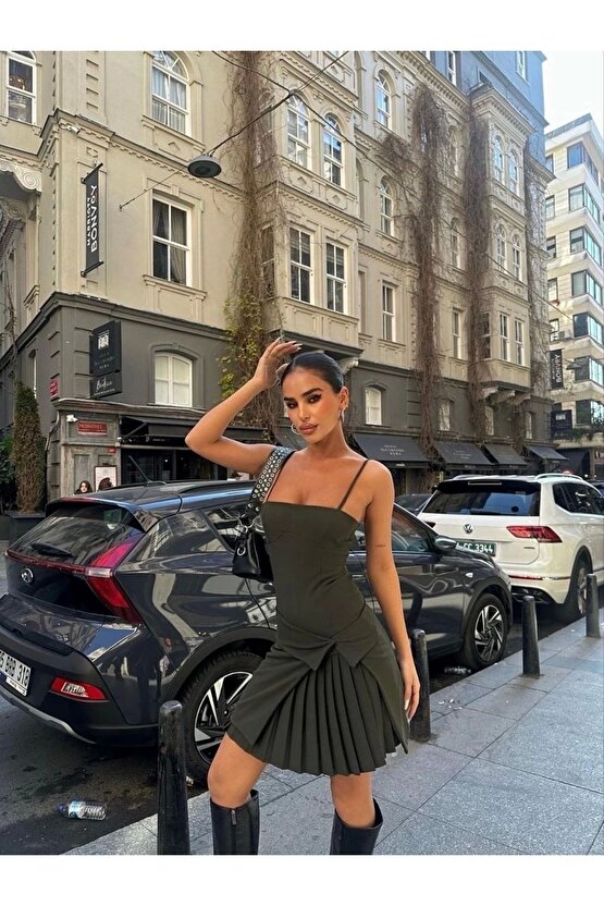 İki Parçalı Pileli Askılı Kadın Mini Elbise - Haki