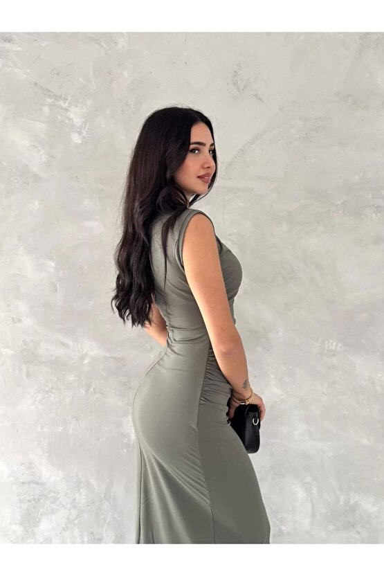 Kolsuz Yırtmaçlı Uzun maxı boy Elbise - Yeşil