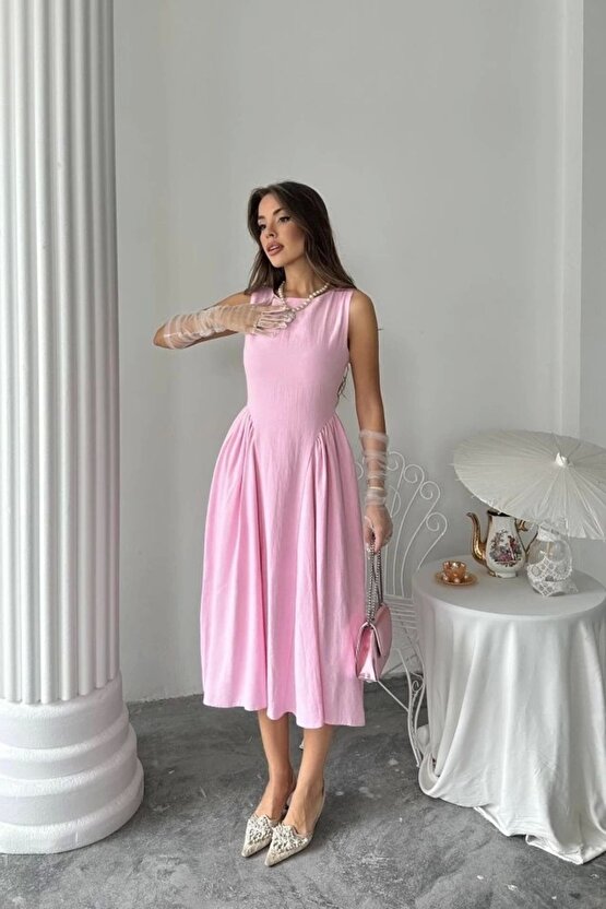 Pembe Yanları Büzgülü Midi Boy Keten Elbise