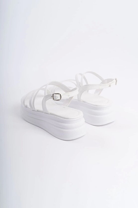 NATALIE İnce Tokalı Şerit Detaylı Ortopedik Taban Kadın Sandalet CBT - Beyaz