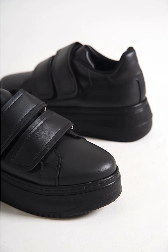 Valencıa Bağcıksız Cırt Cırtlı Ortopedik Taban Kadın Sneaker Spor Ayakkabı Cst - Siyah