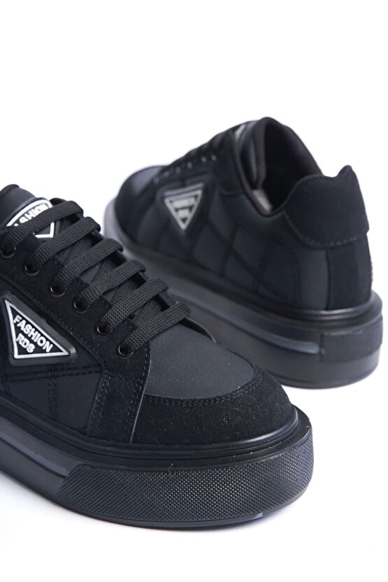 Prag Bağcıklı Ortopedik Taban Desenli Kadın Sneaker Spor Ayakkabı Cst - Siyah