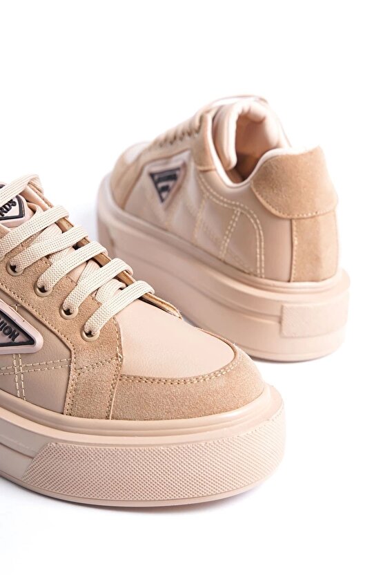 Prag Bağcıklı Ortopedik Taban Desenli Kadın Sneaker Spor Ayakkabı Ctt - Ten
