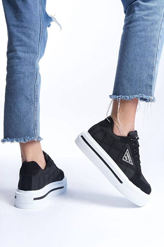 Prag Bağcıklı Ortopedik Taban Desenli Kadın Sneaker Spor Ayakkabı Cbt - Siyah