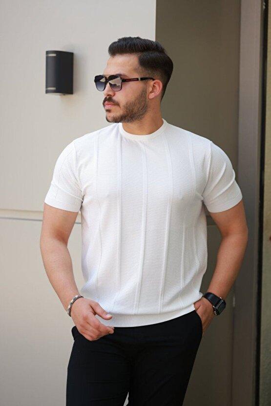 Moda Shop & Butik Erkek Desenli Çizgi Kabartmalı Kısa Kollu Tişört