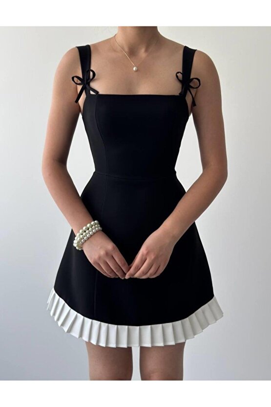 Steel Fiyonk Detay Elbise