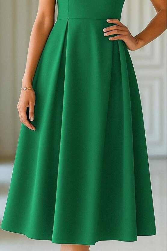 Moda Shop & Kadın Kısa Kollu Yarı Balıkçı Yaka Pileli Janjan Krep Midi Elbise