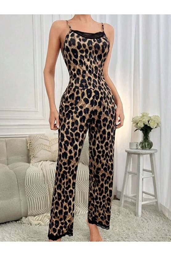 Kadın Ip Askılı Yakası Dantelli Bluz Ve Pijama Sandy Ikili Takım