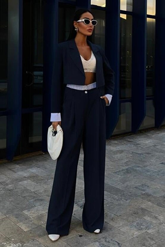 Moda Shop & Garni Detaylı Crop Ceketli Takım 10075