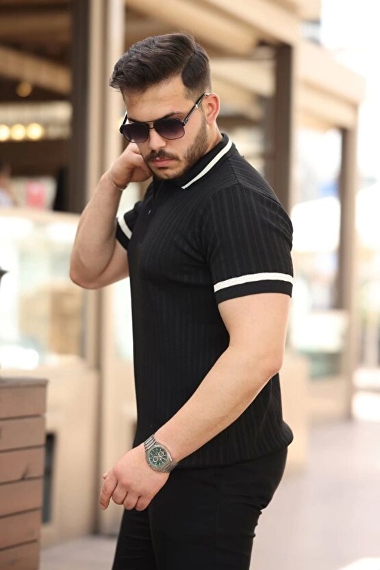 Erkek Yaka Ve Kolları Çizgi Detaylı Fermuarlı Kısa Kollu T-shirt