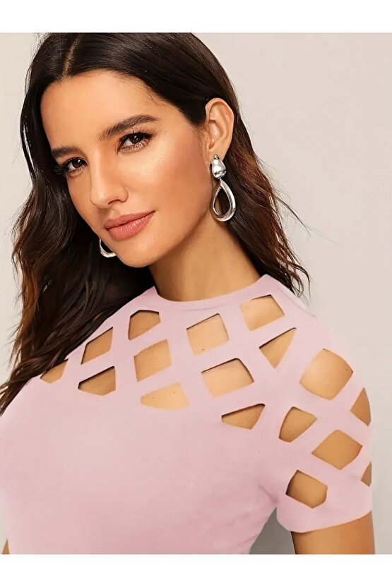 Moda Shop & Butik Kadın Kısa Kollu Baklava Desen Lazer Kesim Ithal Krep Bluz