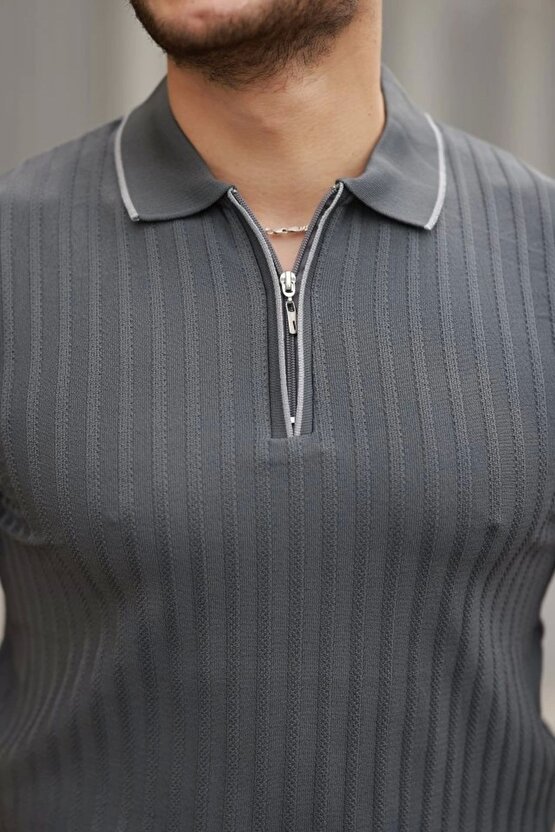 eyesof Erkek Fermuarlı Yakalı Kısa Kollu T-shirt