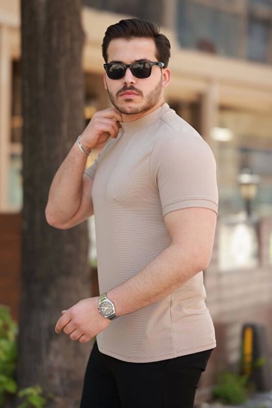 Erkek Ince Çizgi Dokulu Kısa Kollu T-shirt