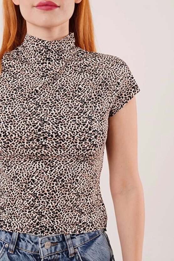 Leopar Desen Kısa Kollu Basic T-shirt