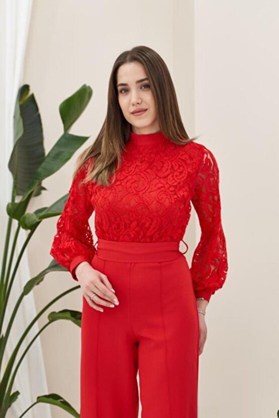 Moda Shop & Butik Kırmızı Üstü Dantel Tulum