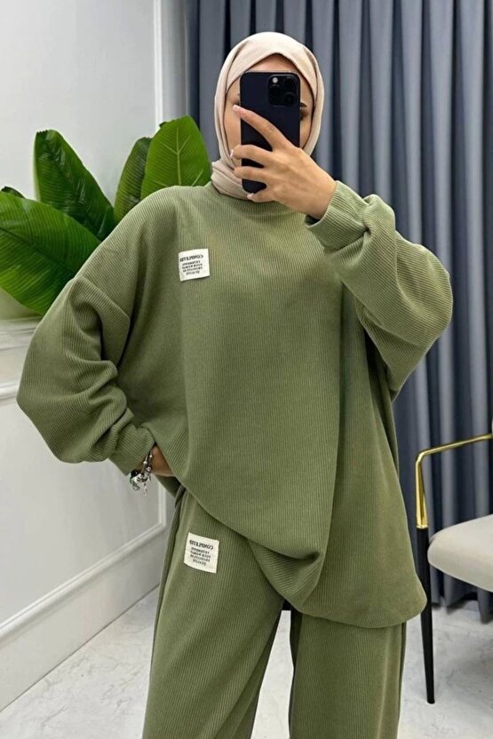 İnt Klasik Fitilli Kazak Ve Pantolon Takım