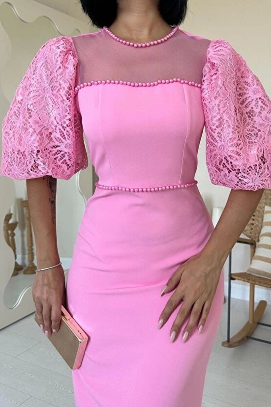Pembe İncili Tül Detay Elbise