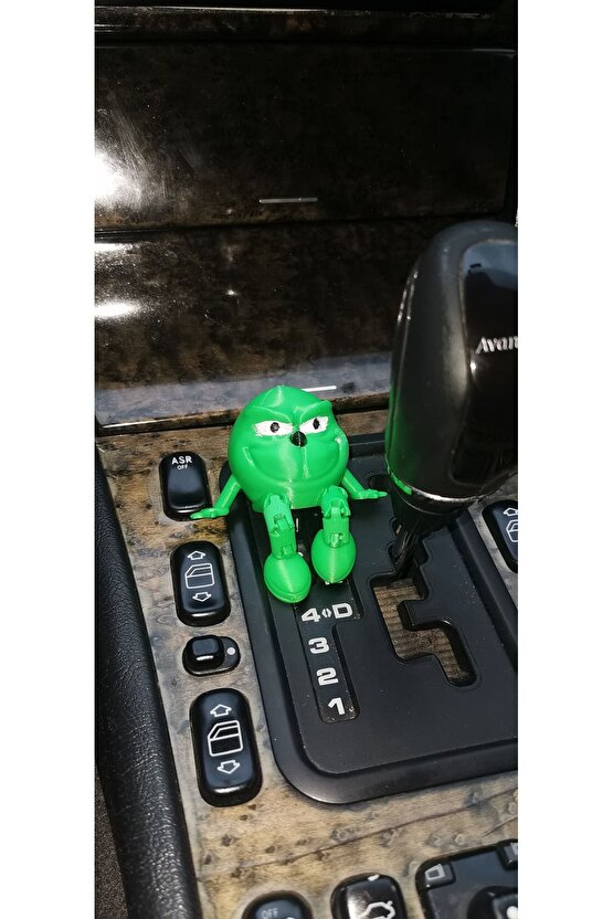 Sevimli Hareketli Yeşil Grinch Araba Süsü Torpido Süsü Oyuncak
