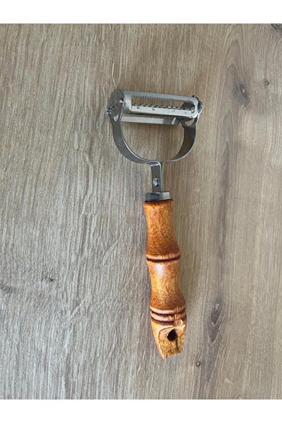 PATATES SOYACAĞI JULYEN AHŞAP SAPLI