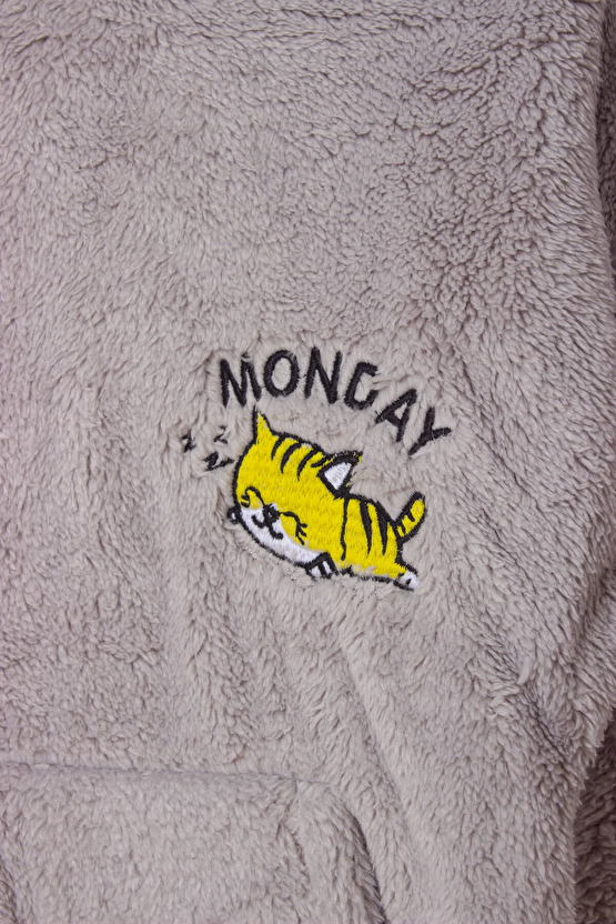 Gri Renkli Uyuyan Kedi Detayli Cepli Kapusonlu Monday Nakisli Kaliteli Uzun Kollu Sweatshirt