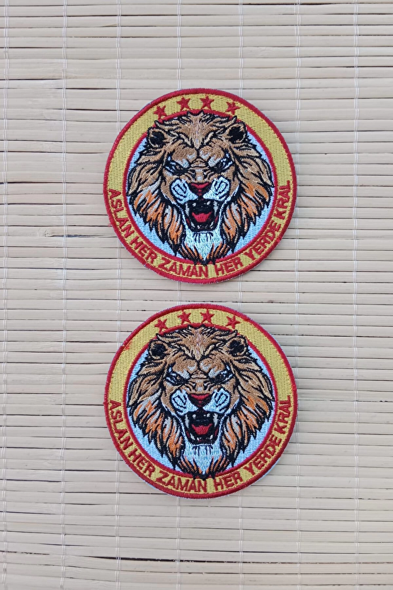 Aslan Her Zaman Her Yerde Kral Yazili Dort Yildiz Aslan Logolu Nakis İslemeli Arma Pec Patch