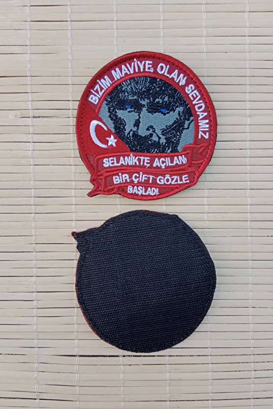 Ataturk Resimli Kirmizi Zemin Nakis İslemeli Bizim Maviye Olan Sevdamiz Arma Pec Patch