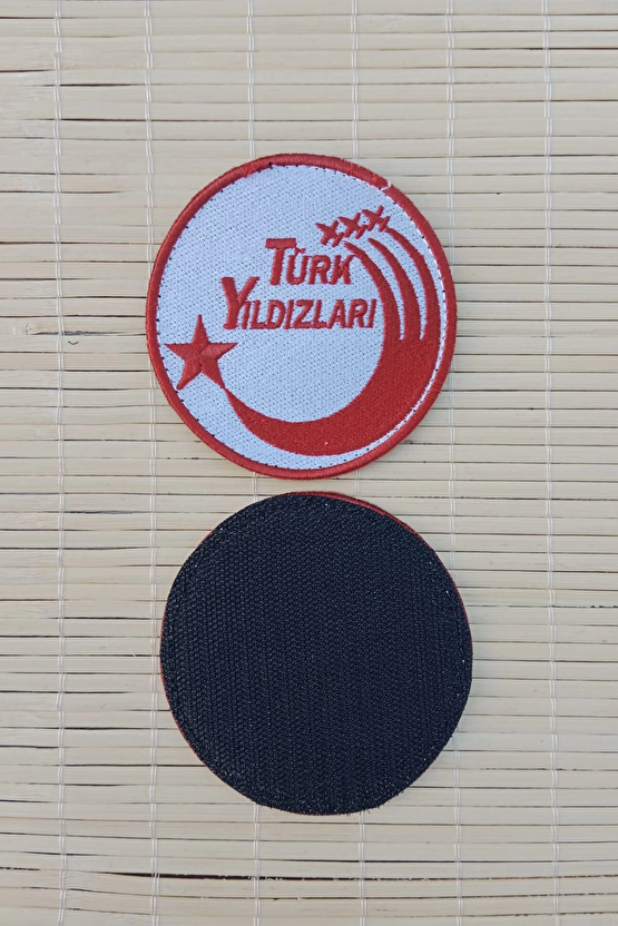 Beyaz Zemin Kirmizi Nakis İslemeli Turk Yildizlari Arma Pec Patch