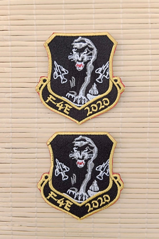 F 4e 2020 Yazili Ucak Ve Kaplan Logolu Siyah Zemin Nakis İslemeli Arma Pec Patch