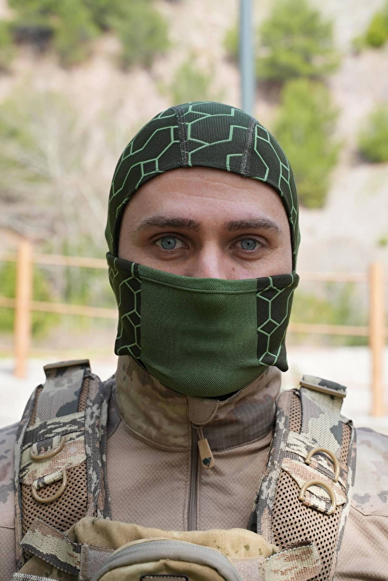 Koyu Yesil Haki Renkli Ruzgar Gecirmez Termal Balaklava Kar Maskesi