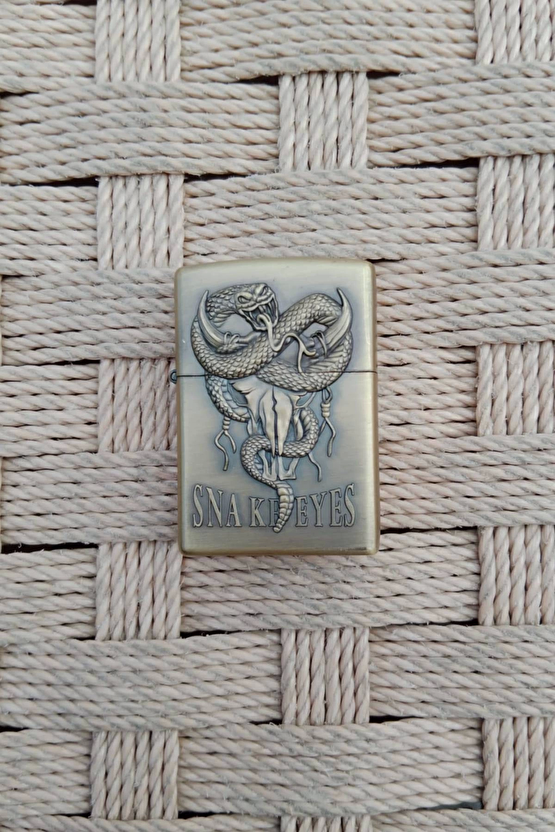Ozel Tasarim Sari Renkli Snake Eyes Yazili Kabartmali Zippo Cakmak
