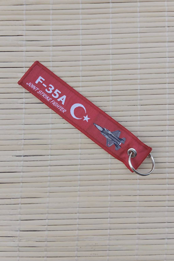 F-35a Remove Before Flight Joint Strike Fighter Yazili Kirmizi Beyaz Nakis İslemeli Bez Anahtarlik