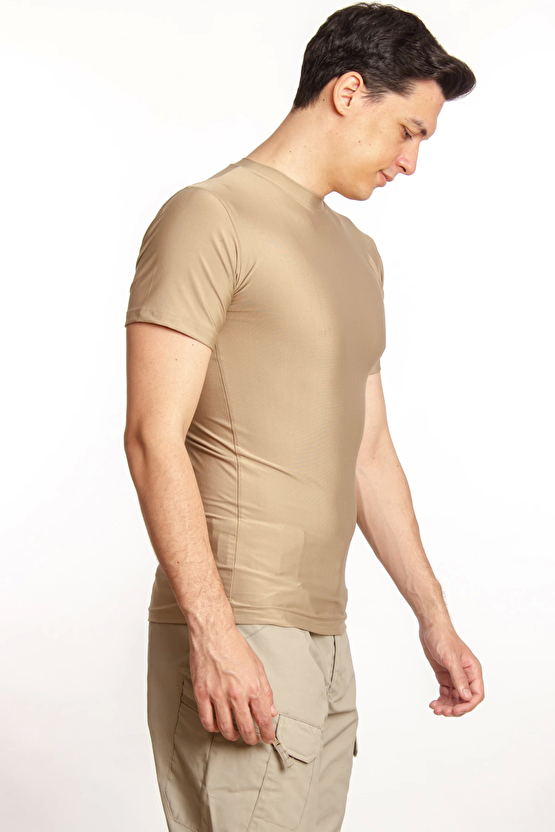 Kisa Kollu Kum Beji Renk Yuvarlak Yakali Microfiber Micro Ust Thermal İclik Tisort