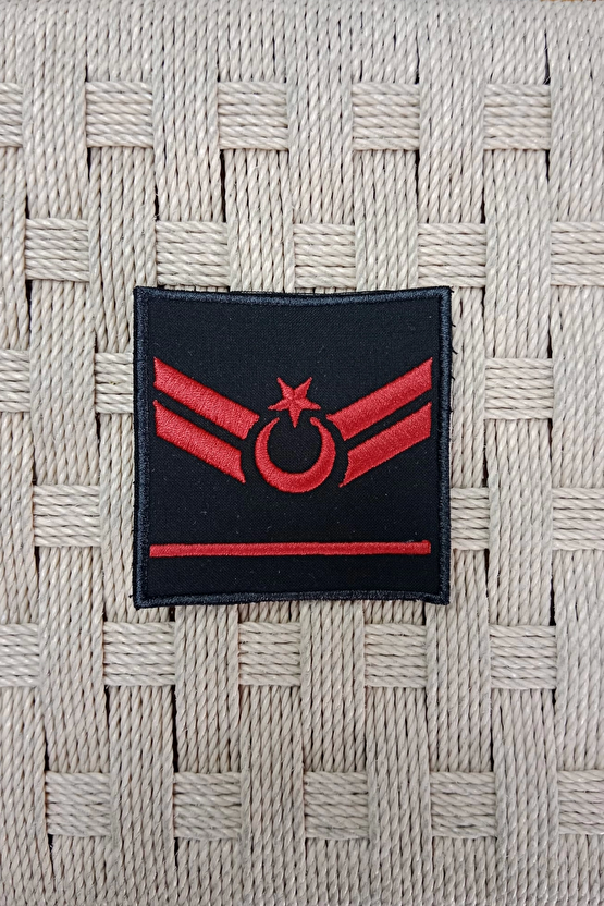 Jandarma Uzman Cavus 1 Kademe Siyah Zemin Harici Ve Dahili Bez Nakis Kol Rutbe
