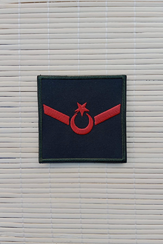 Kara Kuvvetleri Uzman Onbasi Yesil Renk Harici Ve Dahili Bez Nakis Kol Rutbe