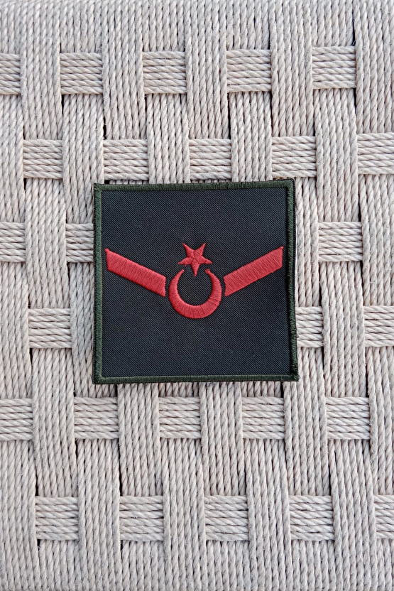 Kara Kuvvetleri Uzman Onbasi Yesil Renk Harici Ve Dahili Bez Nakis Kol Rutbe