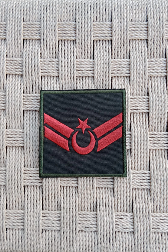 Kara Kuvvetleri Uzman Cavus Yesil Renk Harici Ve Dahili Bez Nakis Kol Rutbe