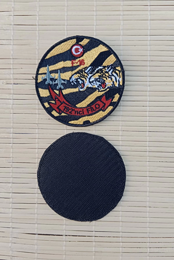 Sari Zemin Siyah Nakis İslemeli F 16 192. Filo Arma Patch Pec